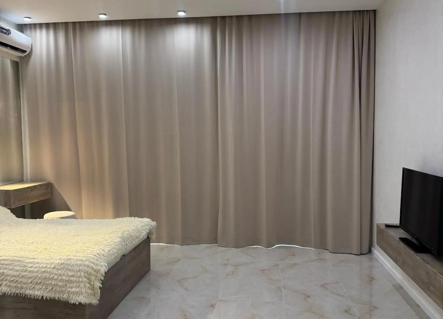 Sea Breeze Studio Apartment Baku
